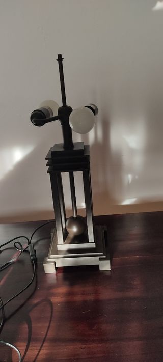 Lampada da tavolo