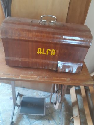 Máquina de coser SINGER