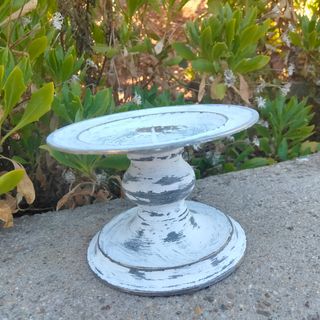 Candelabro decapado blanco