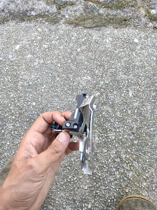 Desviador delantero Shimano slx 3 platos fd m670A