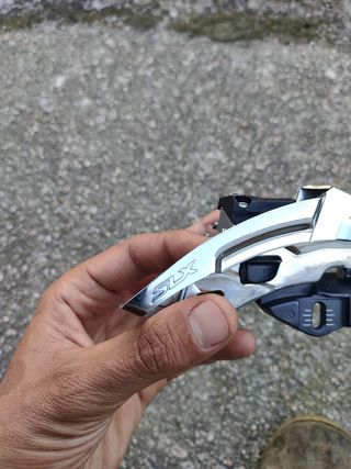 Desviador delantero Shimano slx 3 platos fd m670A