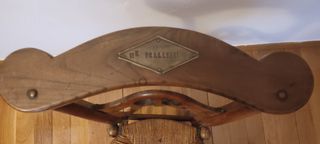 Poltrona reclinabile in legno/comodino Galán 