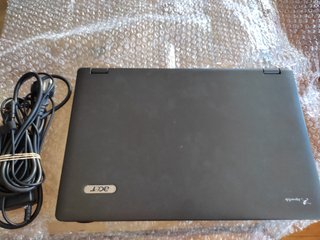 Acer extensa 5635z