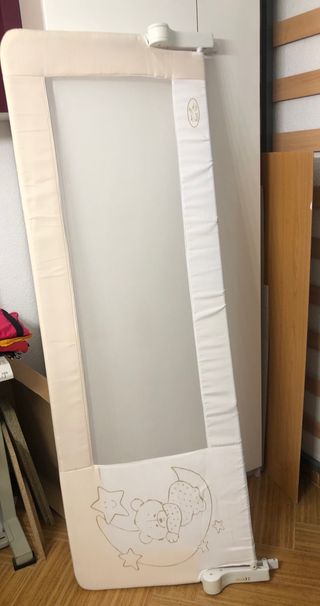 Barrera de seguridad para cama.