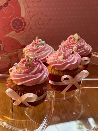 Cup cakes, Cakes- tartas y tortas personalizadas