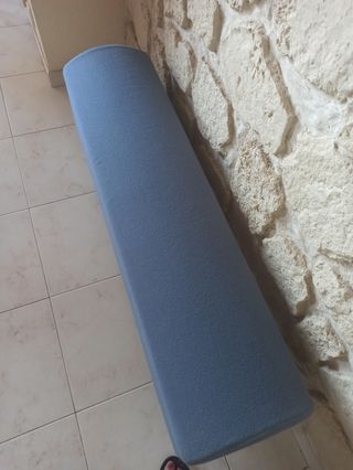 Banqueta tapizada IKEA -Diseño