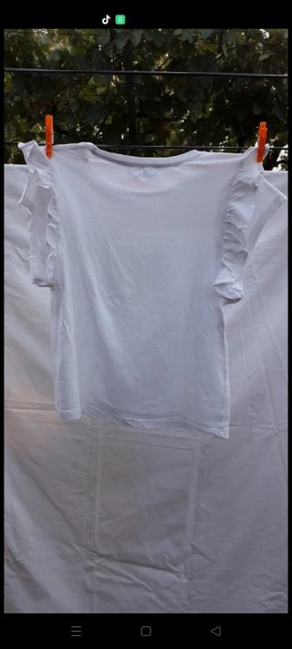 camiseta de manga corta de Mango