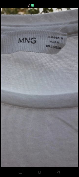 camiseta de manga corta de Mango