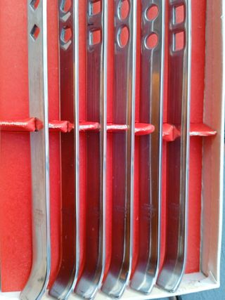 Juego de 6 tenedores para marisco, marca BRA