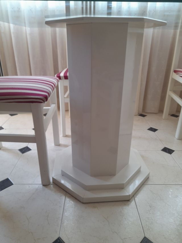 6 sillas de salón lacadas en blanco