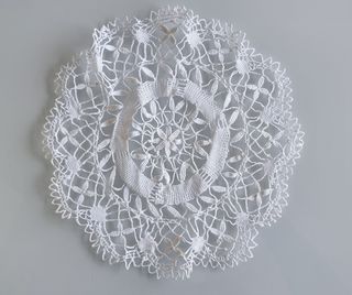 1 Bolillo + 1 panos de crochet