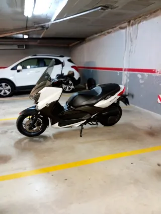 YAMAHA X-MAX ABS 250cc