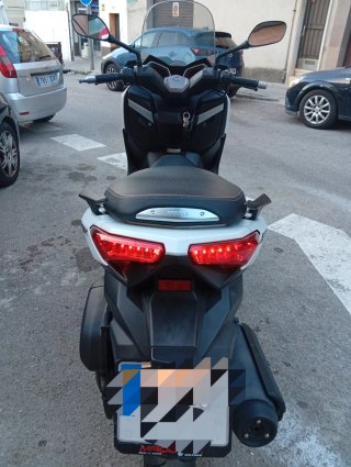 YAMAHA X-MAX ABS 250cc