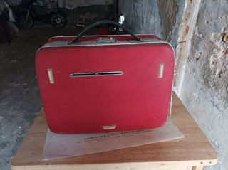 Tocadiscos portátil antiguo eurobox
