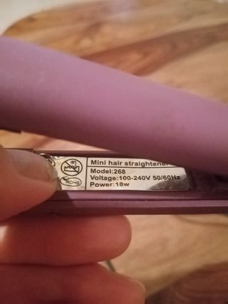 Pequeña plancha pelo viaje