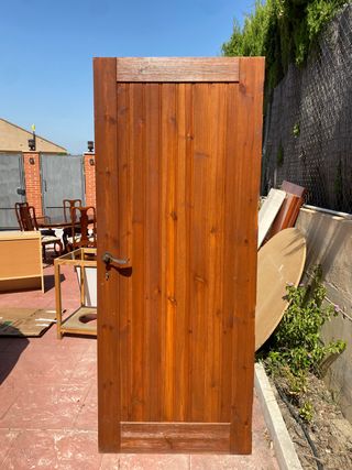 puerta de madera