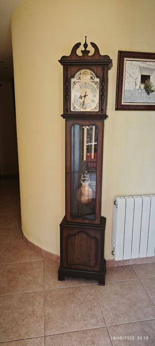 Reloj de pie