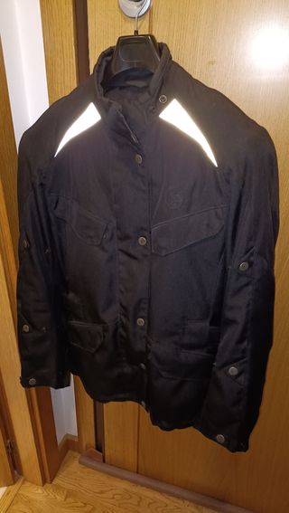 Cazadora moto otoño-invierno T: M/L - 46