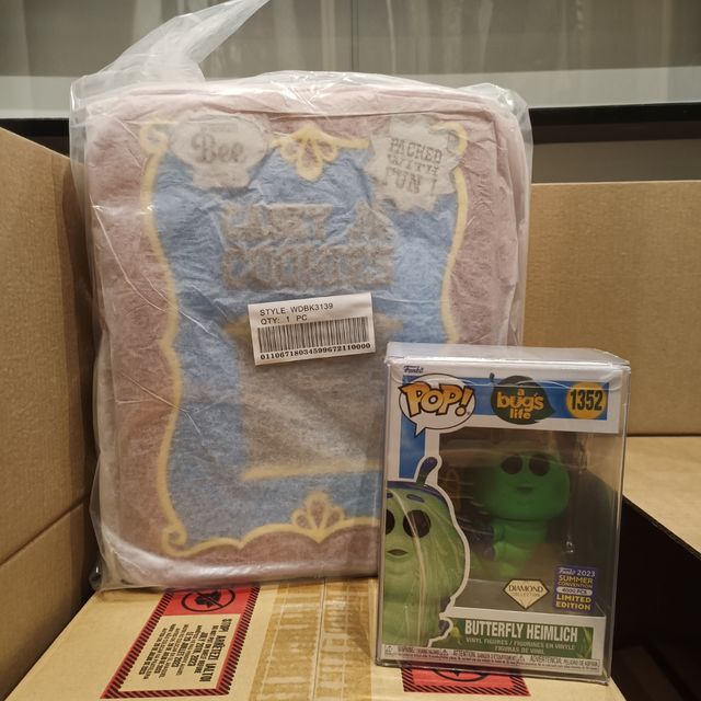 Pack mochila loungefly + funko pop heimlich