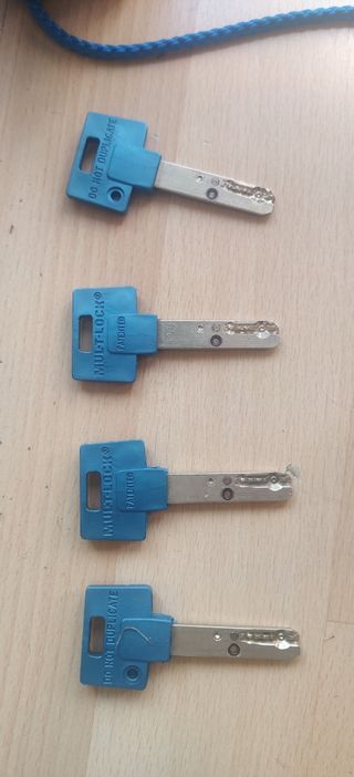 Cerradura puerta parking Hormann