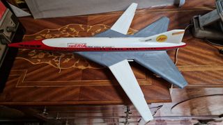 Avión juguete antiguo Boeing SST