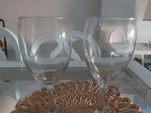 Set di due bicchieri da vino in vetro (2 pezzi)
