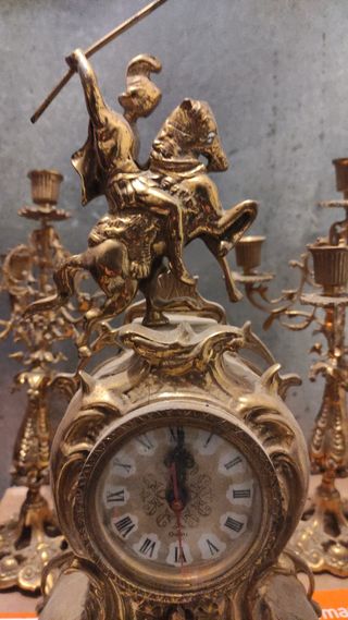 Reloj bronce+2 candelabros
