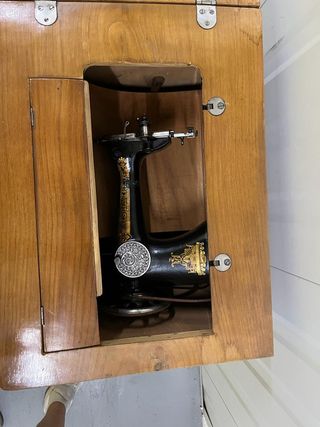 Máquina de coser SINGER