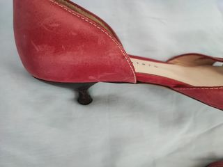 Sandalia de piel color salmón