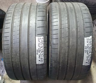 VENDO 2 NEUMATICOS 295 30 ZR 20 101 Y