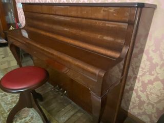Piano WEINBACH mod. CHIPPENDALE cerezo