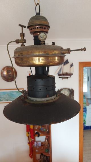 LAMPARA PETROMAN MUY ANTIGUA