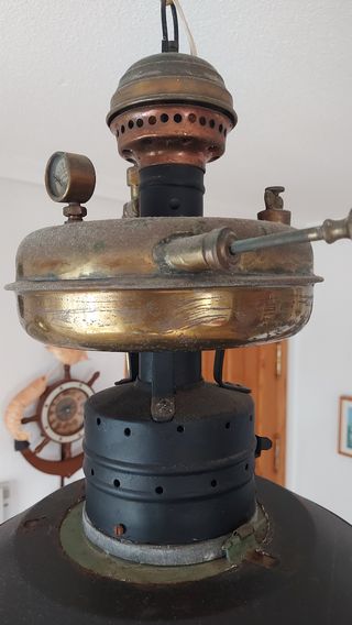 LAMPARA PETROMAN MUY ANTIGUA