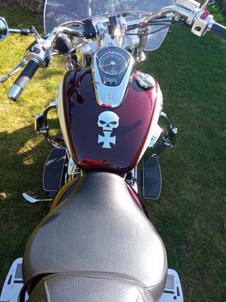 Suzuki Intruder 800c