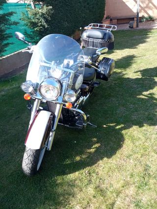 Suzuki Intruder 800c