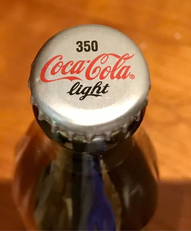 1 botella de Coca Cola Light, España, 350 ml