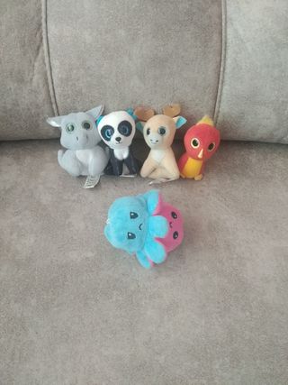 PELUCHES, MUÑECOS Y REGALO