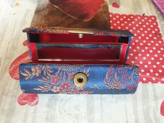 Cajita pintalabios nueva