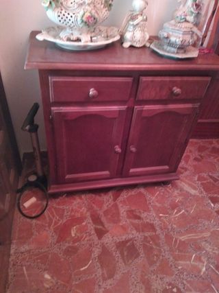 Mueble madera entrada clasico