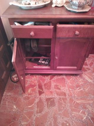 Mueble madera entrada clasico