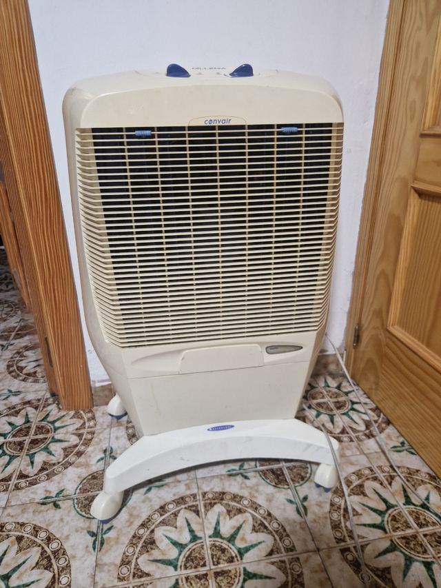 Ventilador y climatizador con agua de segunda mano por 50 EUR en