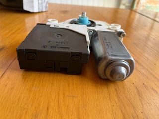 motor elevalunas izquierdo seat