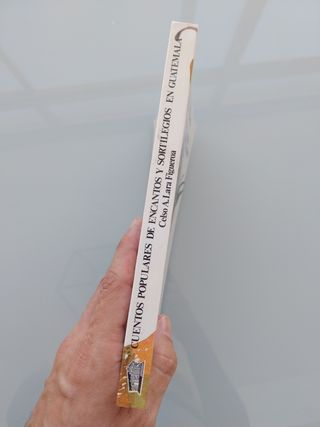 Cuentos populares de encantos y sortileg