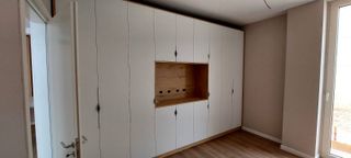 MONTAJE EMSAMBLAJE DE COCINAS MUEBLES Y SUELOS