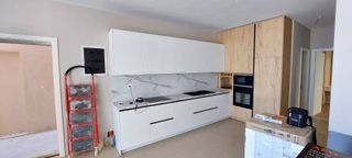 MONTAJE EMSAMBLAJE DE COCINAS MUEBLES Y SUELOS