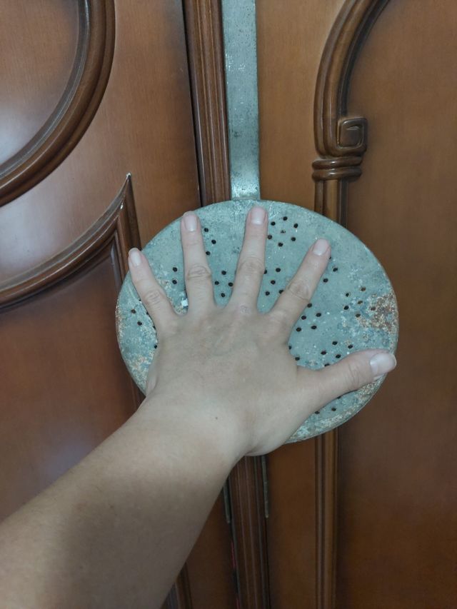 Rasera o espumadera antigua