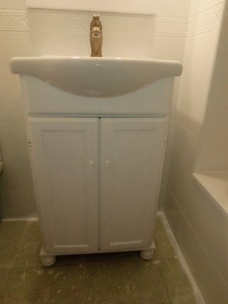 Conjunto mueble lavabo con espejo y apliques