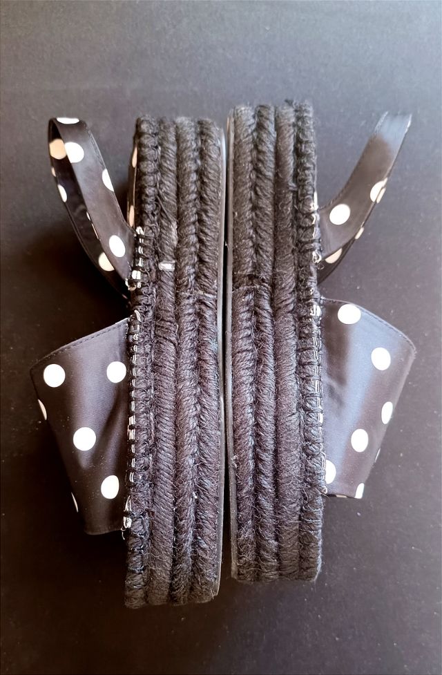 Zapatillas plataforma esparto ZARA. 37.