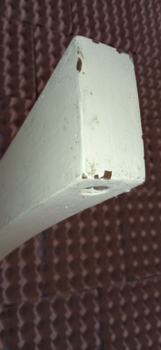 Pie de lampara modernista