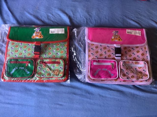 MOCHILAS/MALETAS Y ESTUCHE DE BRATZ, NUEVO, LOTE